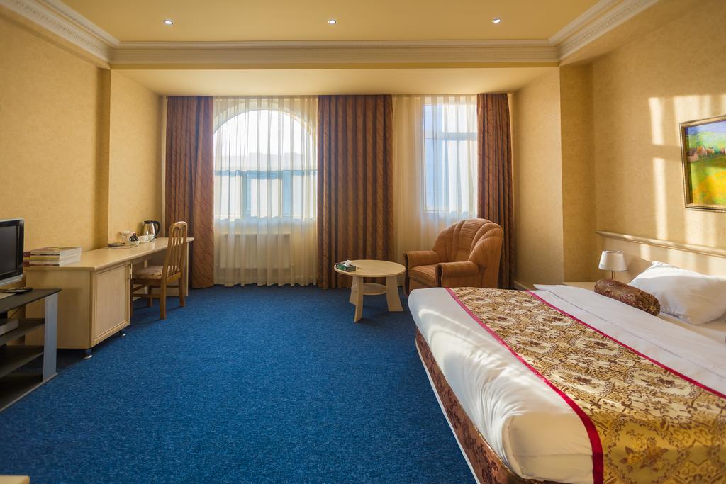 Caspian Palace Hotel Baku Extérieur photo