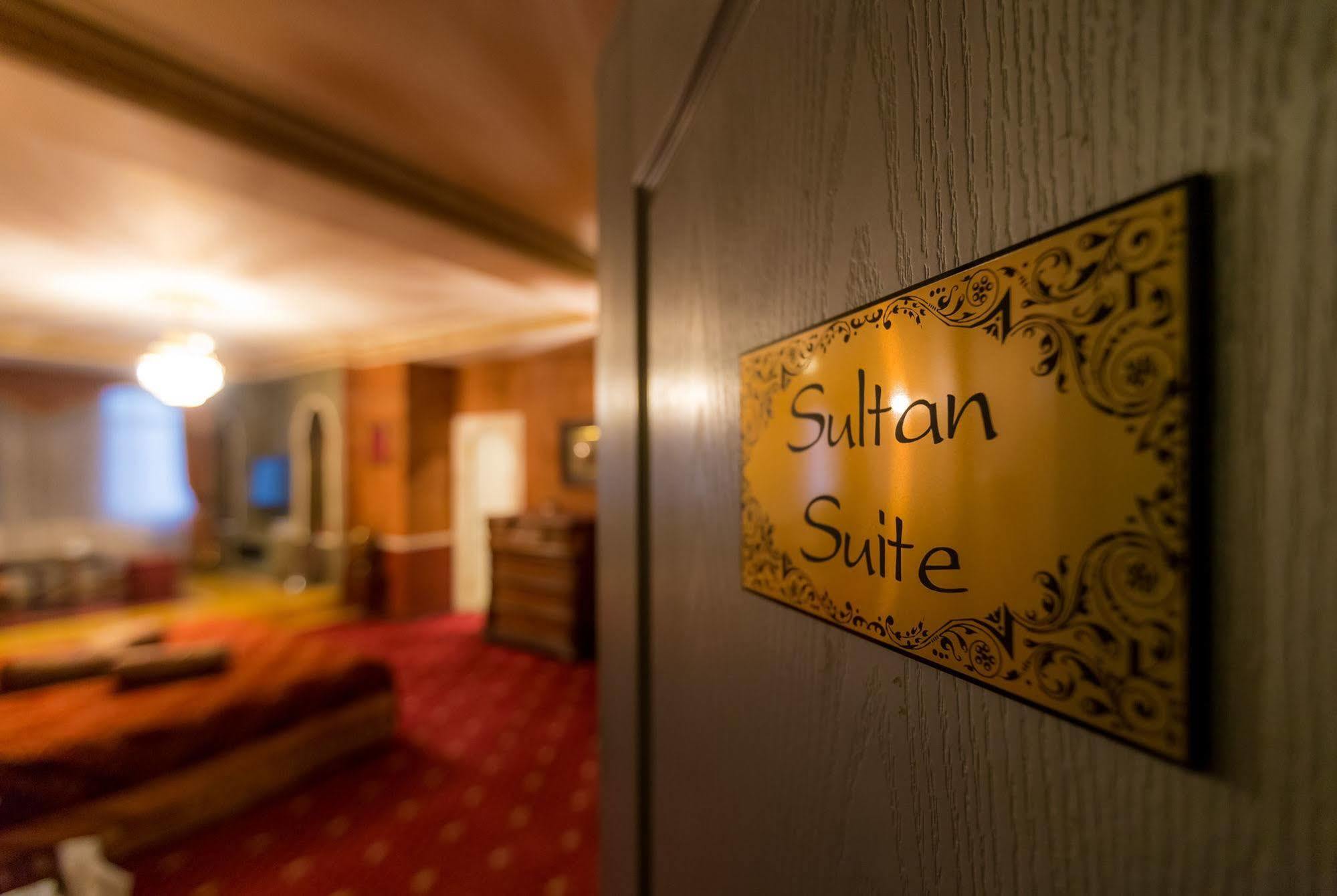 Caspian Palace Hotel Baku Extérieur photo
