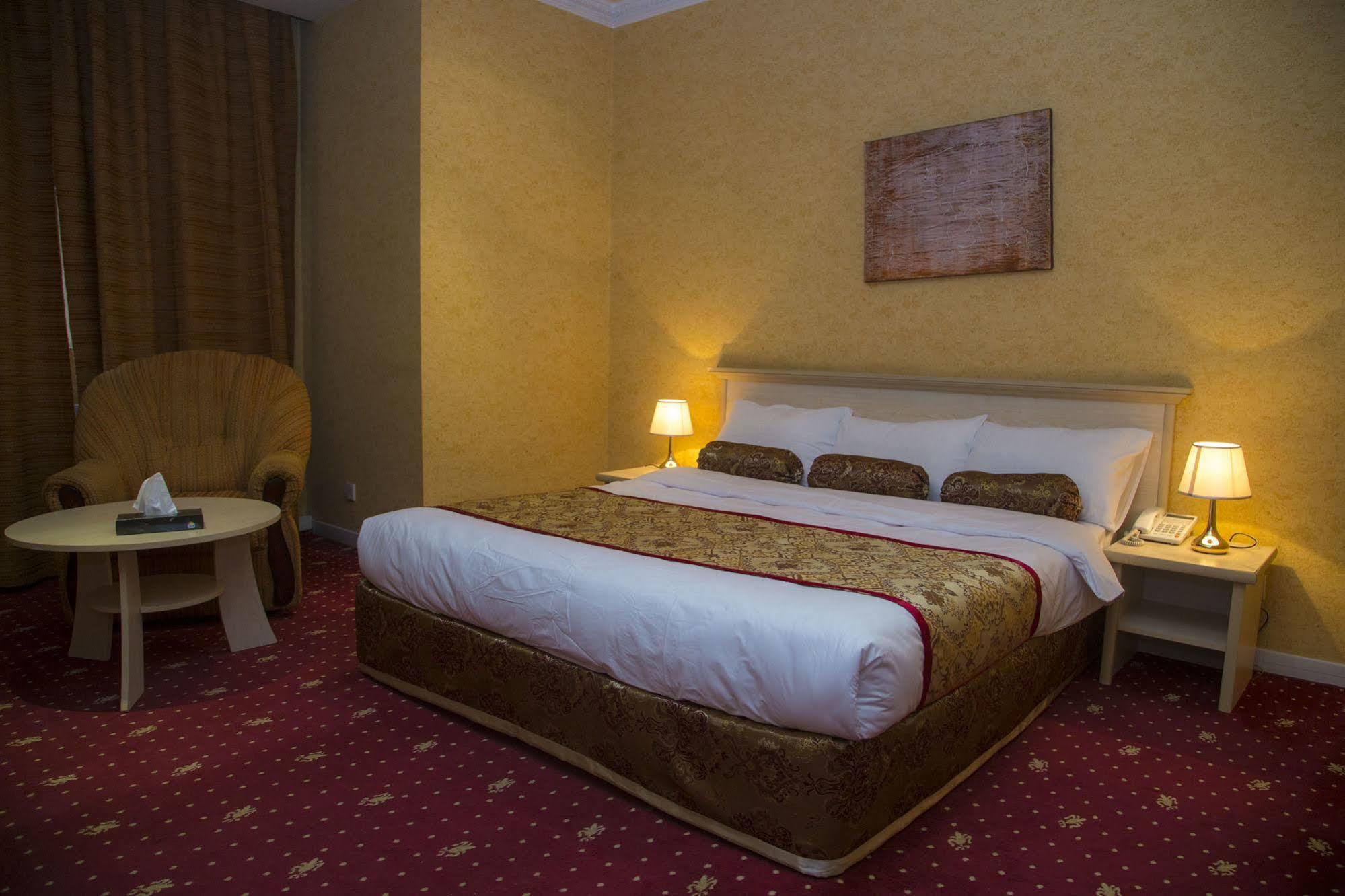 Caspian Palace Hotel Baku Extérieur photo
